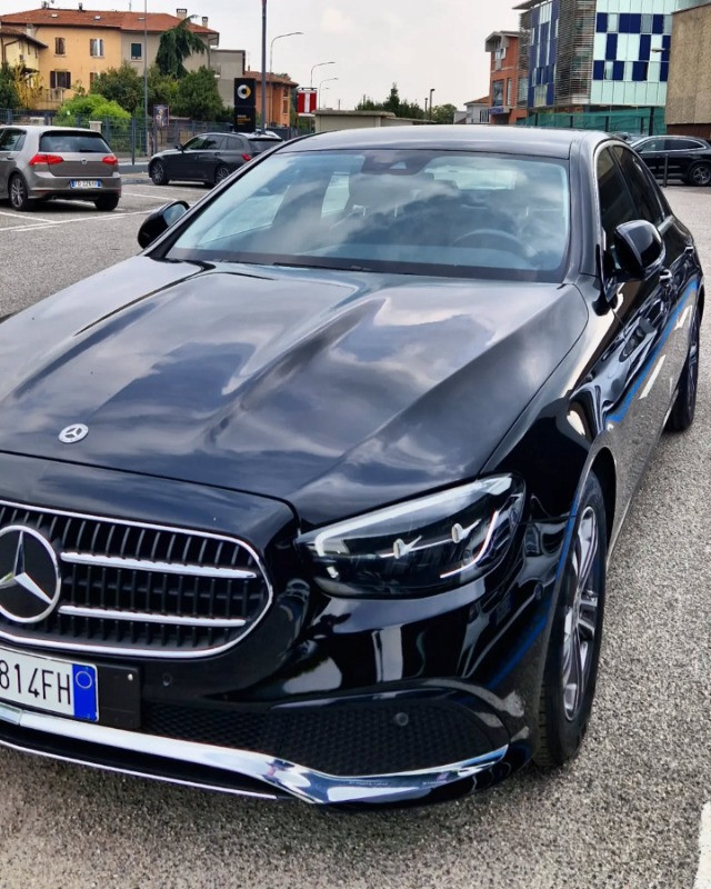 Mercedes-AMG Class E 2023 - Photo 3