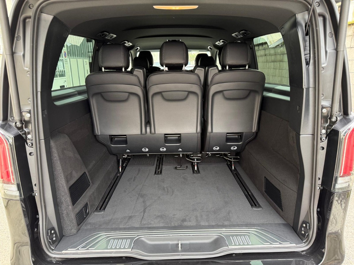 Mercedes-Benz V Class 2025 - Photo 3
