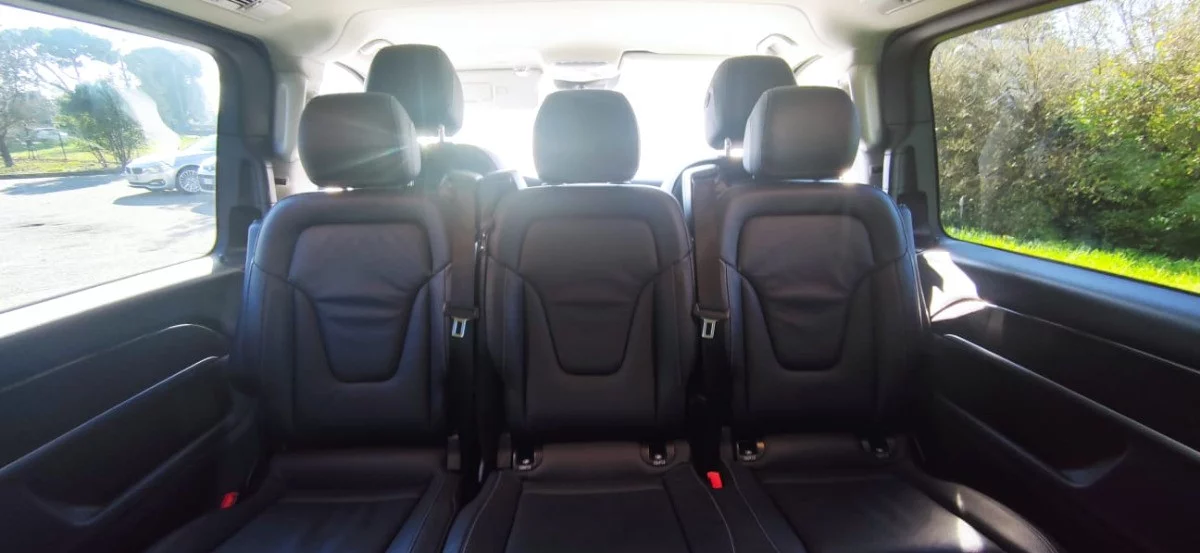 Mercedes-Benz classe V 250 2022 - Photo 4