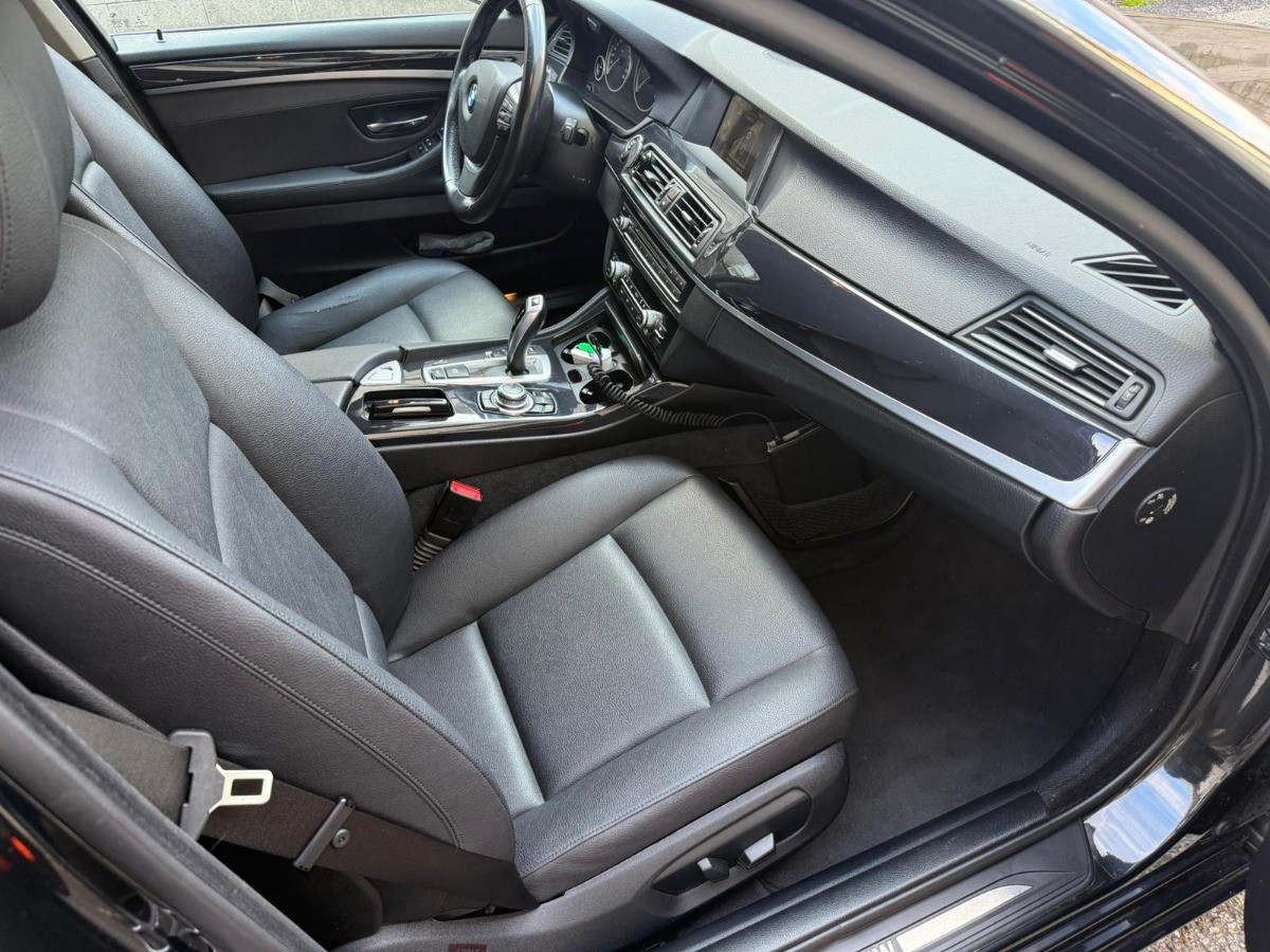 BMW 5 Series - 520 2022 - Photo 3