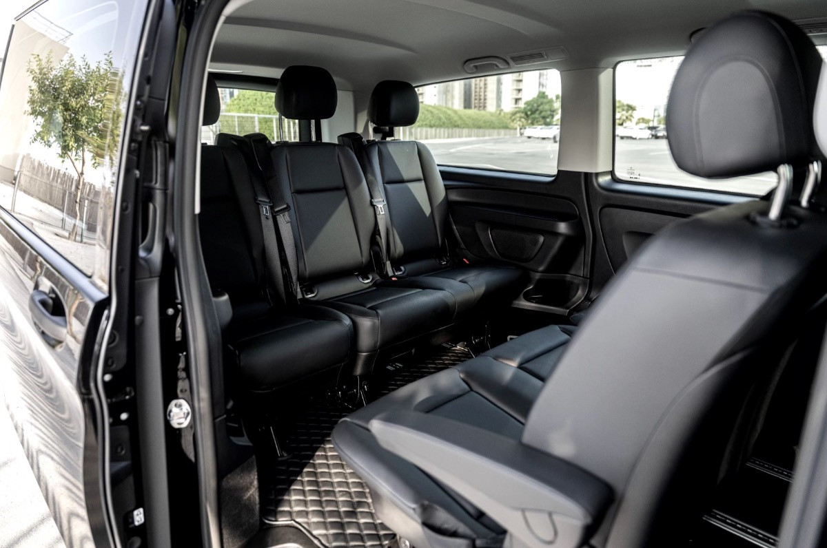 Mercedes-Benz Vito Tourer 2025 - Photo 2