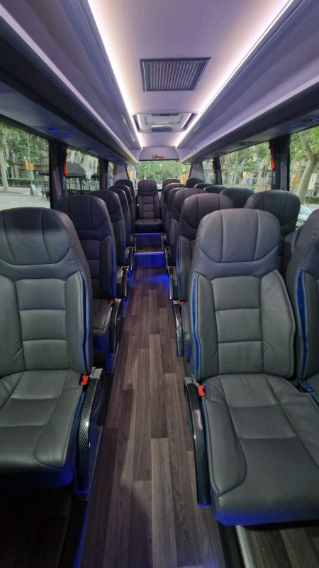 Mercedes-Benz Sprinter 2024 - Photo 3