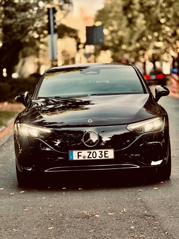 Mercedes-Benz E 2024 - Photo 2