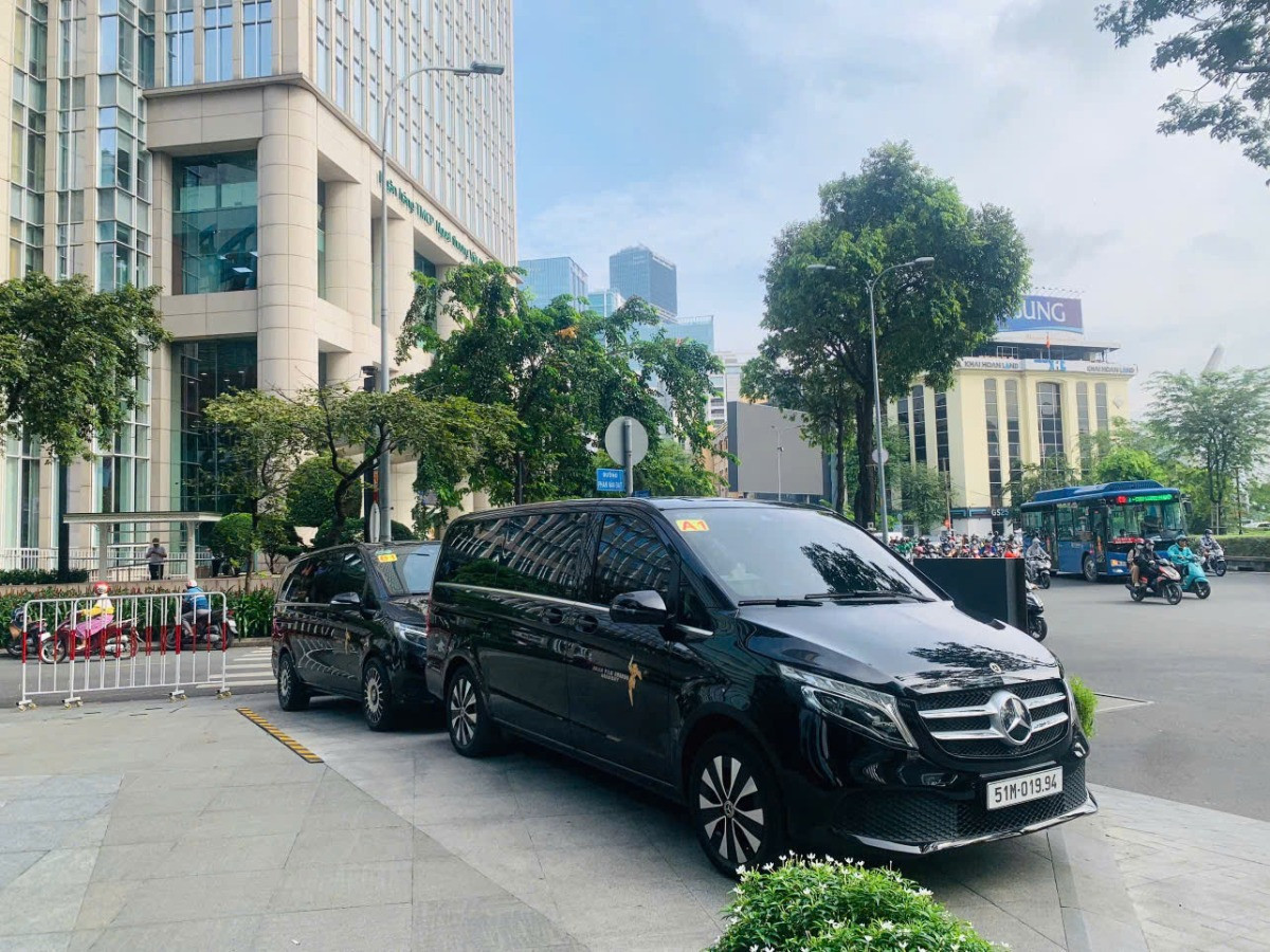 Mercedes-Benz Mercedes V 2021 - Photo 3