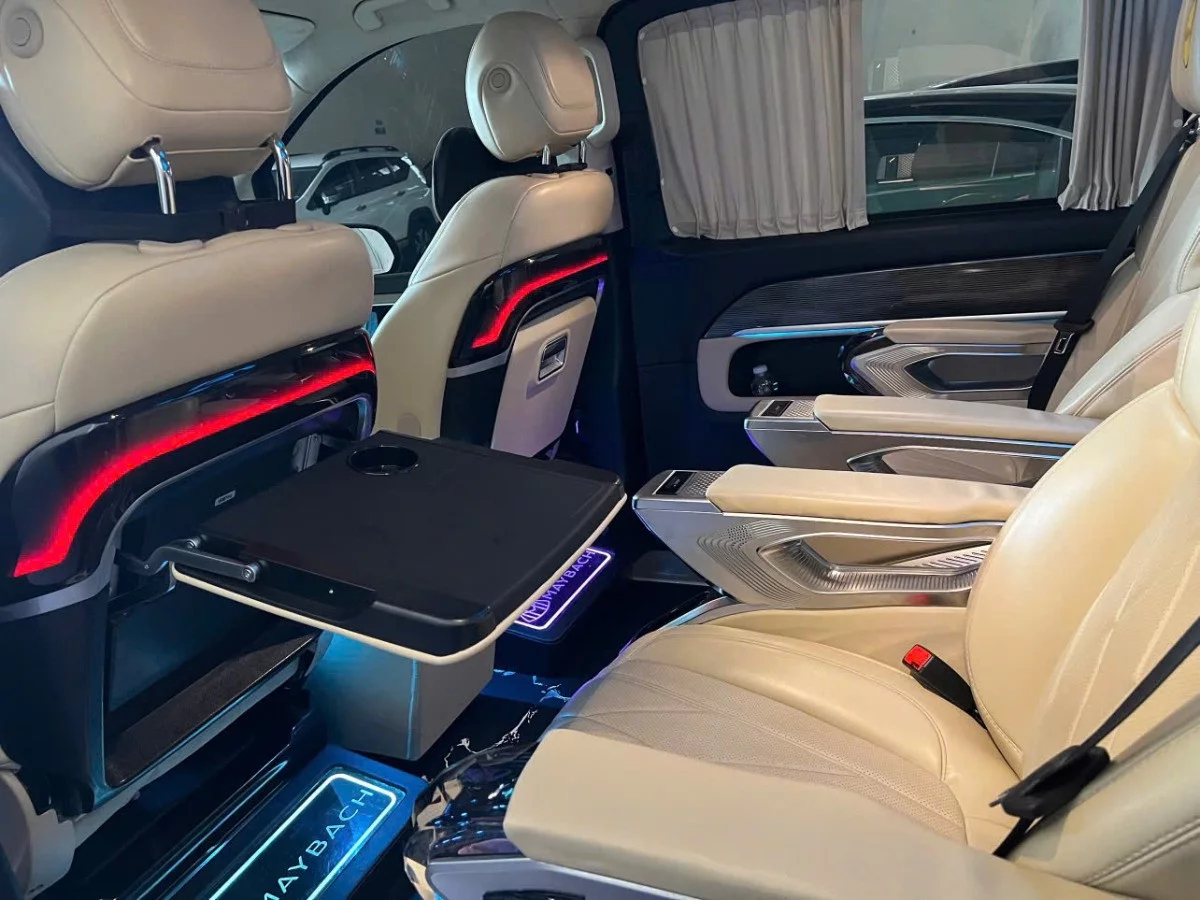 Mercedes-Benz Mercedes V 2021 - Photo 4