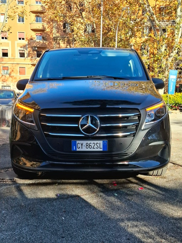 Mercedes-Benz Mercedes Benz V class 2025