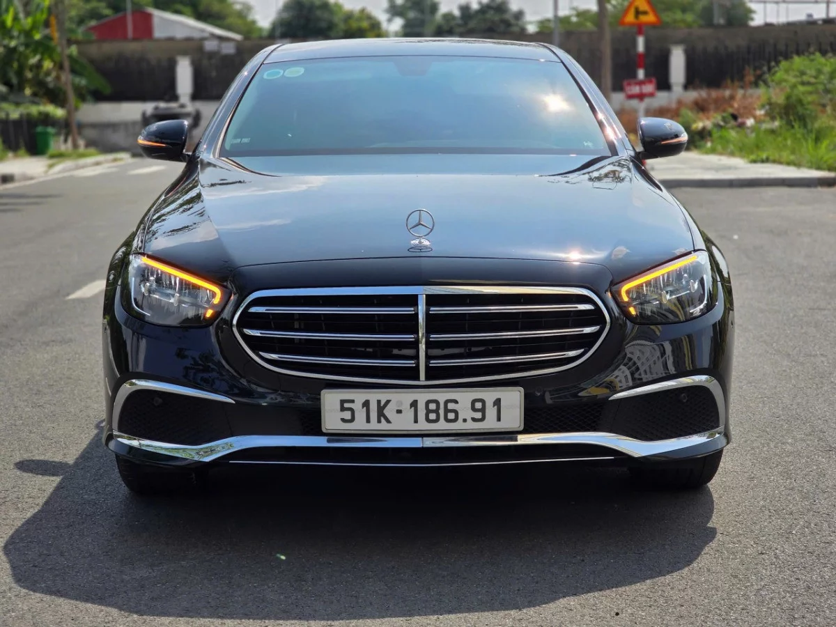 Mercedes-Benz E Class - 200e 2021 - Photo 2