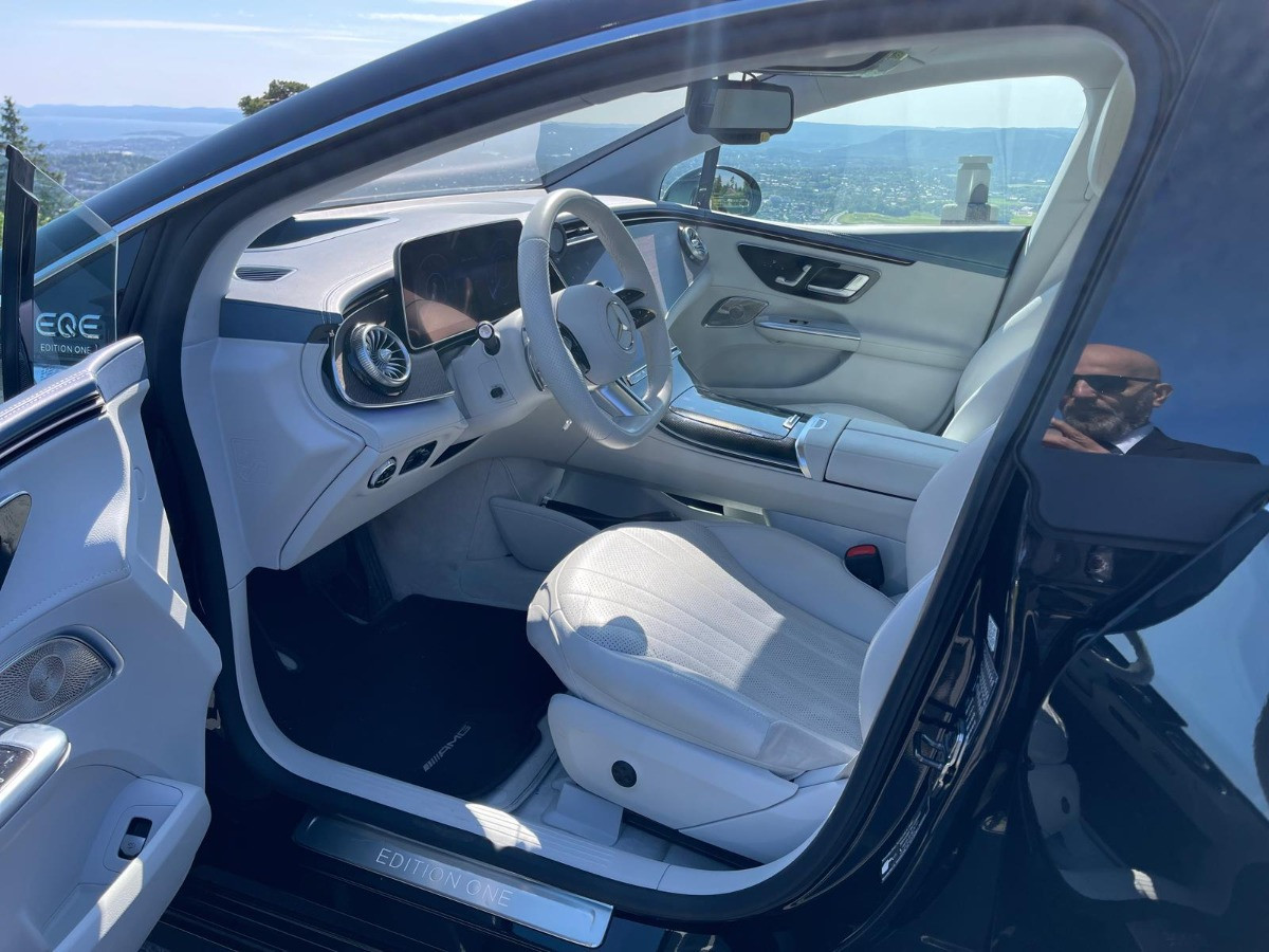 Mercedes-Benz E-class 2024 - Photo 3