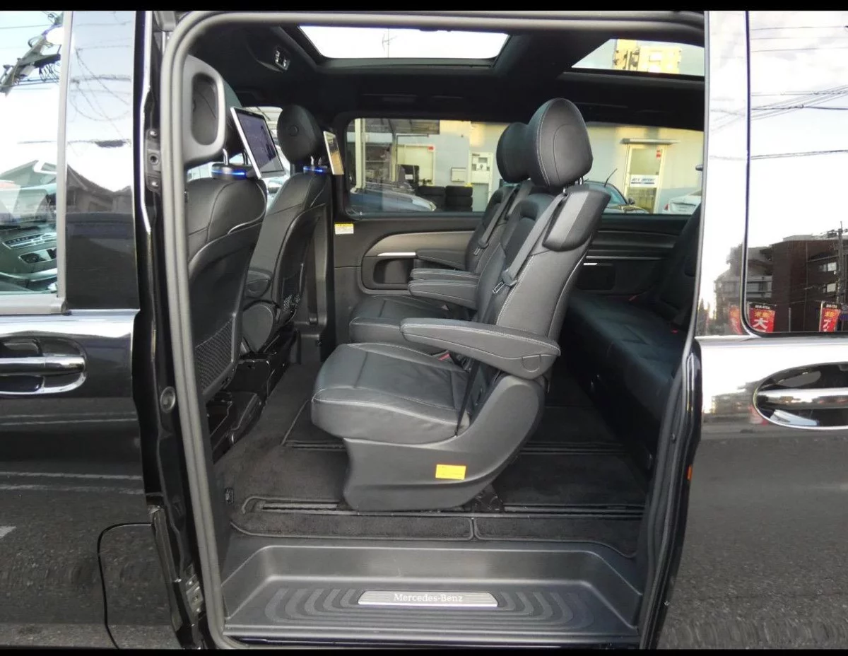 Mercedes-Benz Class V 2024 - Photo 3