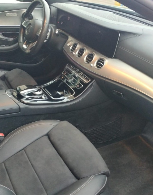 Mercedes-Benz Eclass 2024 - Photo 2