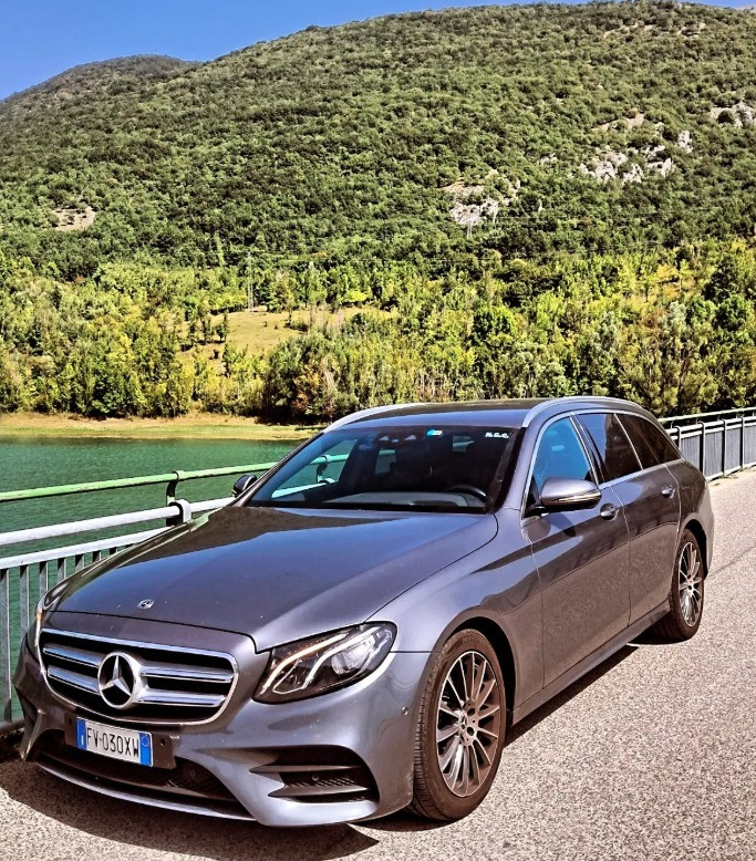 Mercedes-Benz Eclass 2024 - Photo 3
