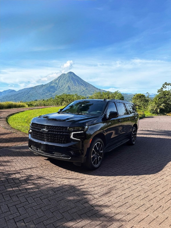 Chevrolet  Suburban 2024