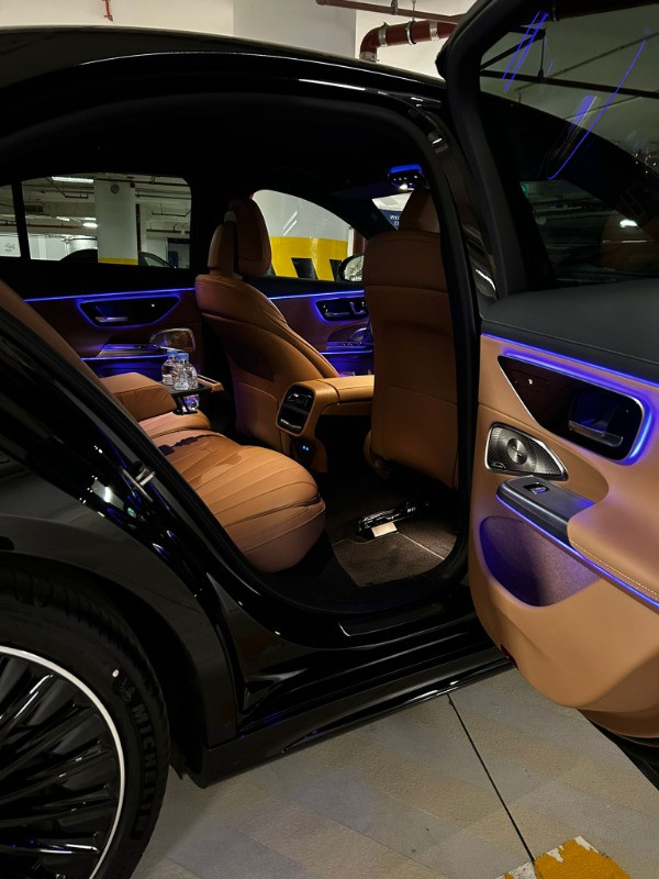 Mercedes-Benz E Class 2025 - Photo 3