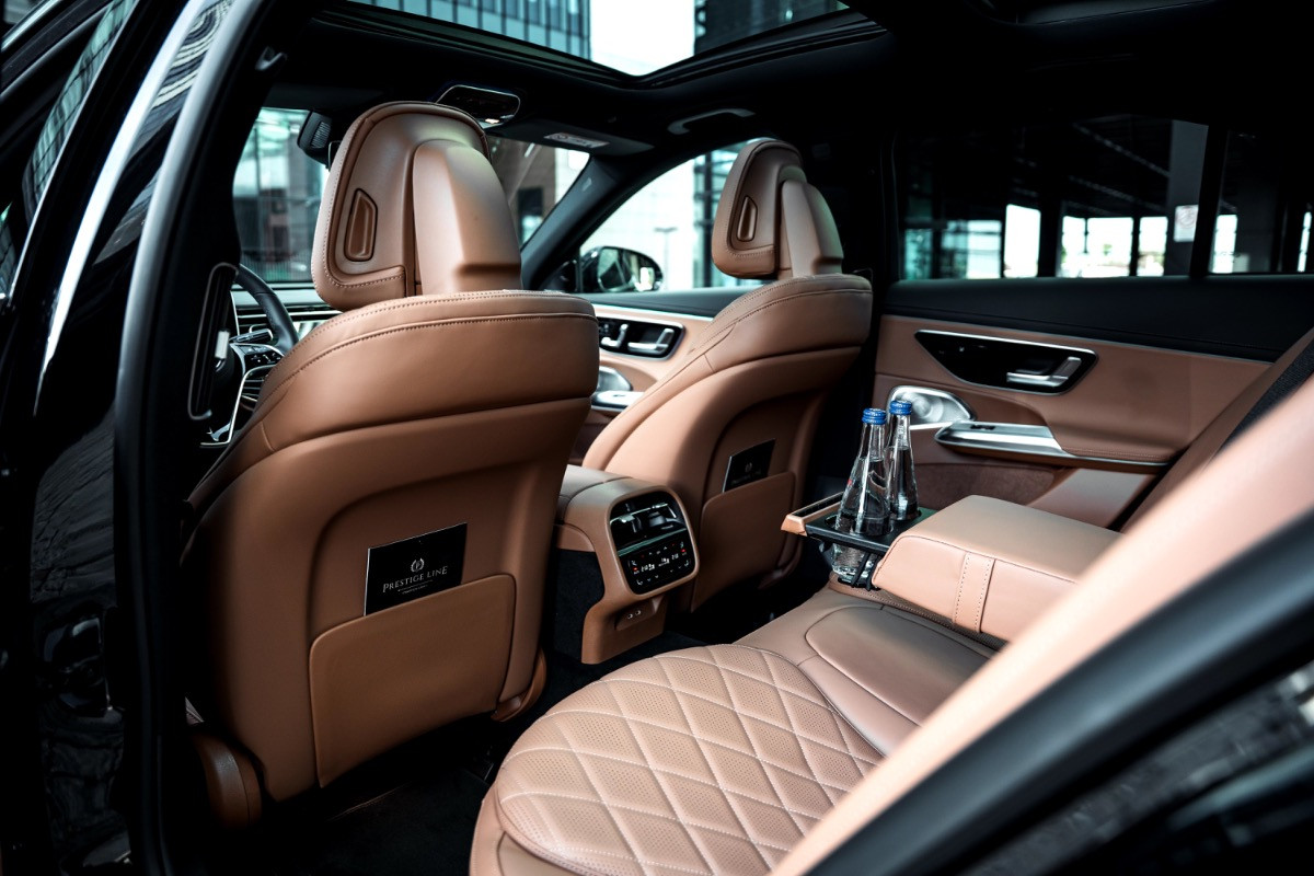 Mercedes-Benz E-class 2025 - Photo 4