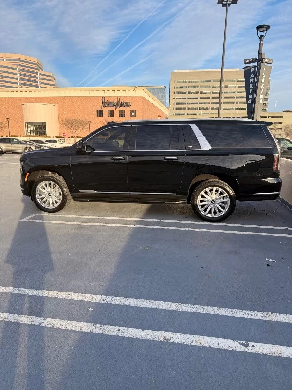 Cadillac  Escalade 2026 - Photo 2