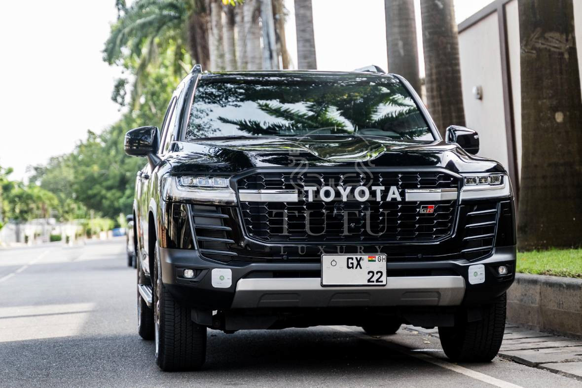 Toyota LANDCRUISER 2024