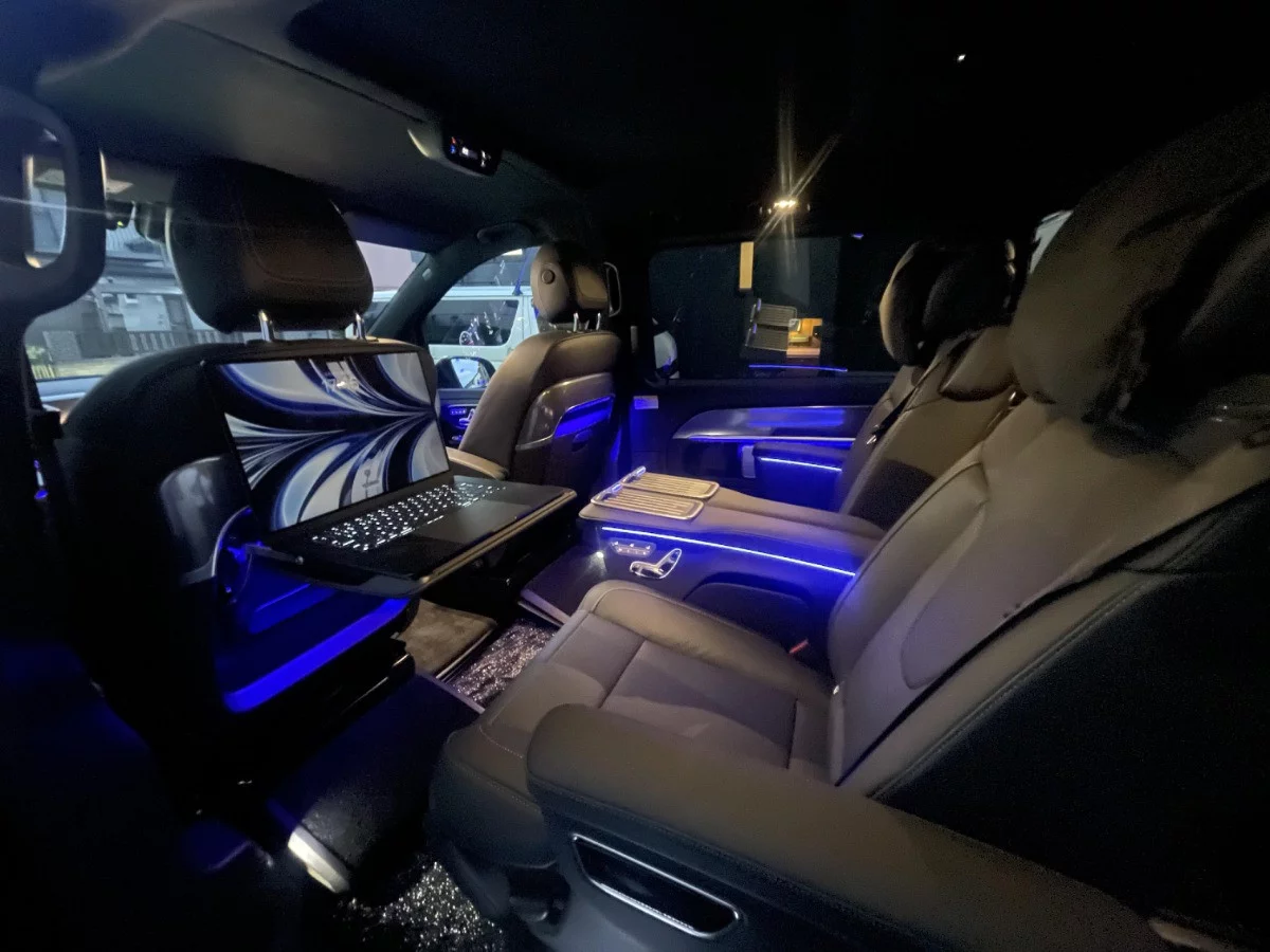 Mercedes-Benz V-Class extra long 2025
