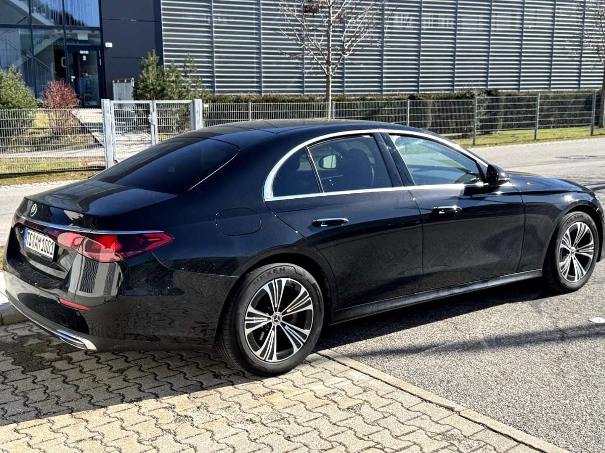 Mercedes-Benz E220d 2024