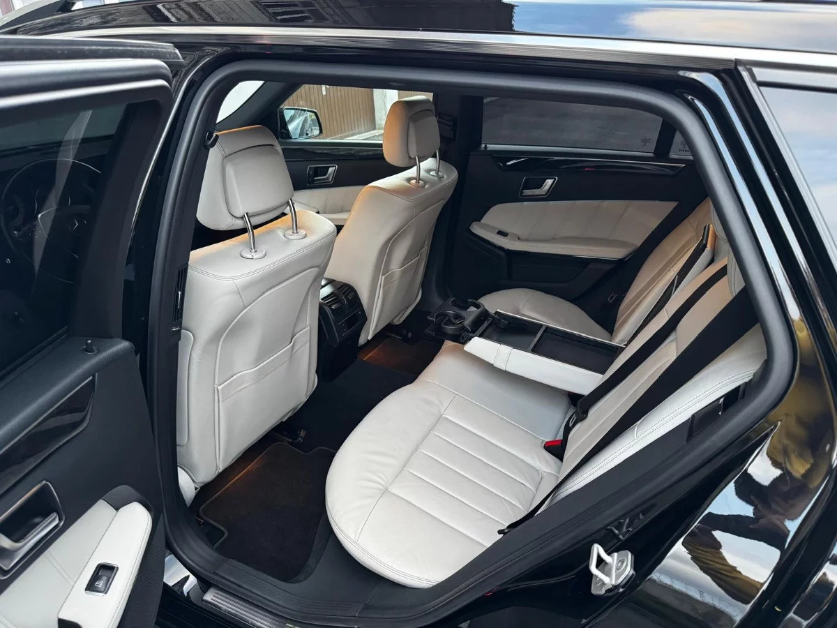 Mercedes-AMG Class E 2024 - Photo 3