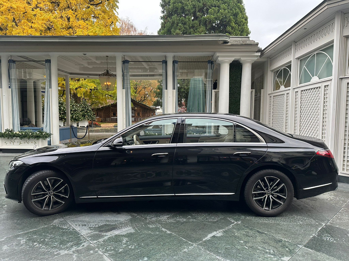Mercedes-Benz S Class 2023