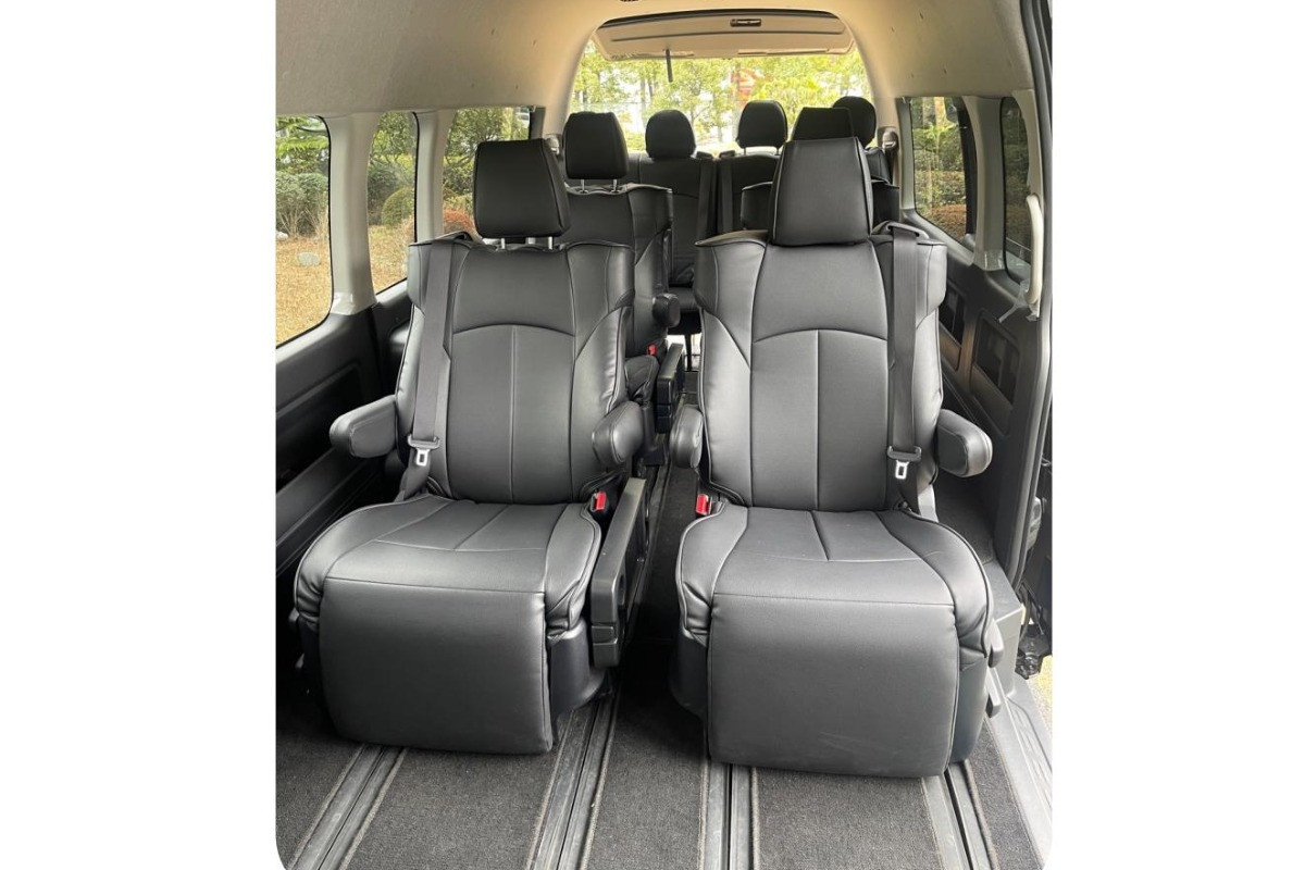 Toyota Hiace Highroof 2024 - Photo 4