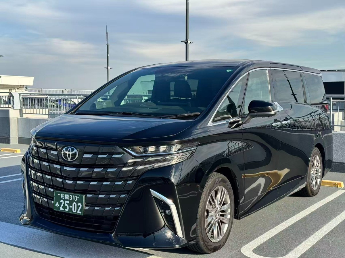 Toyota Alphard 2025 - Photo 3
