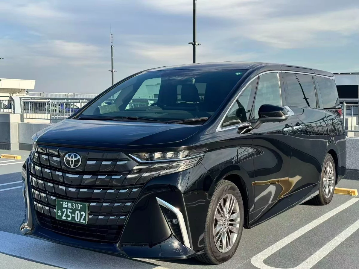 Toyota Alphard 2025 - Photo 3