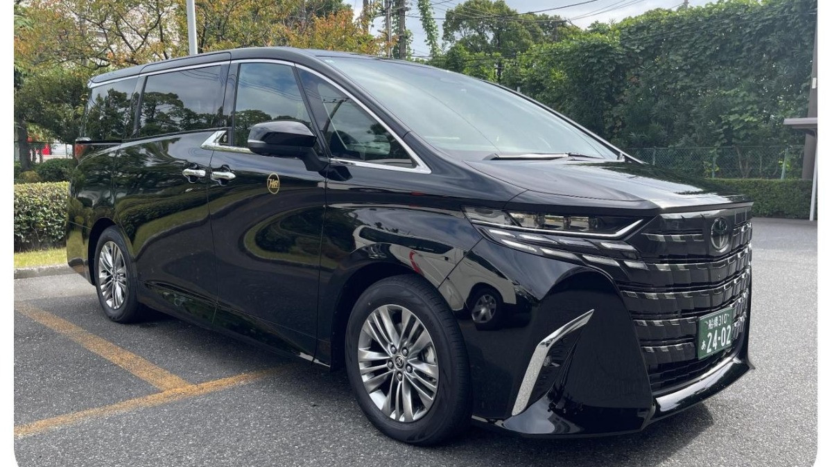 Toyota Alphard 2024