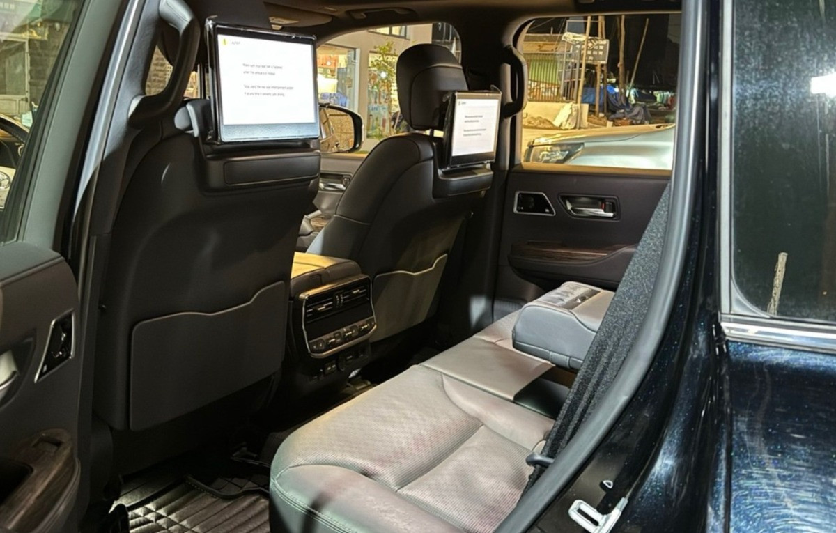 Toyota LANDCRUISER 2024 - Photo 2