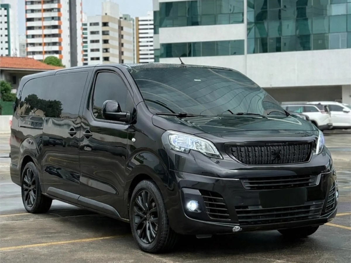 Peugeot Expert Traveller 2026