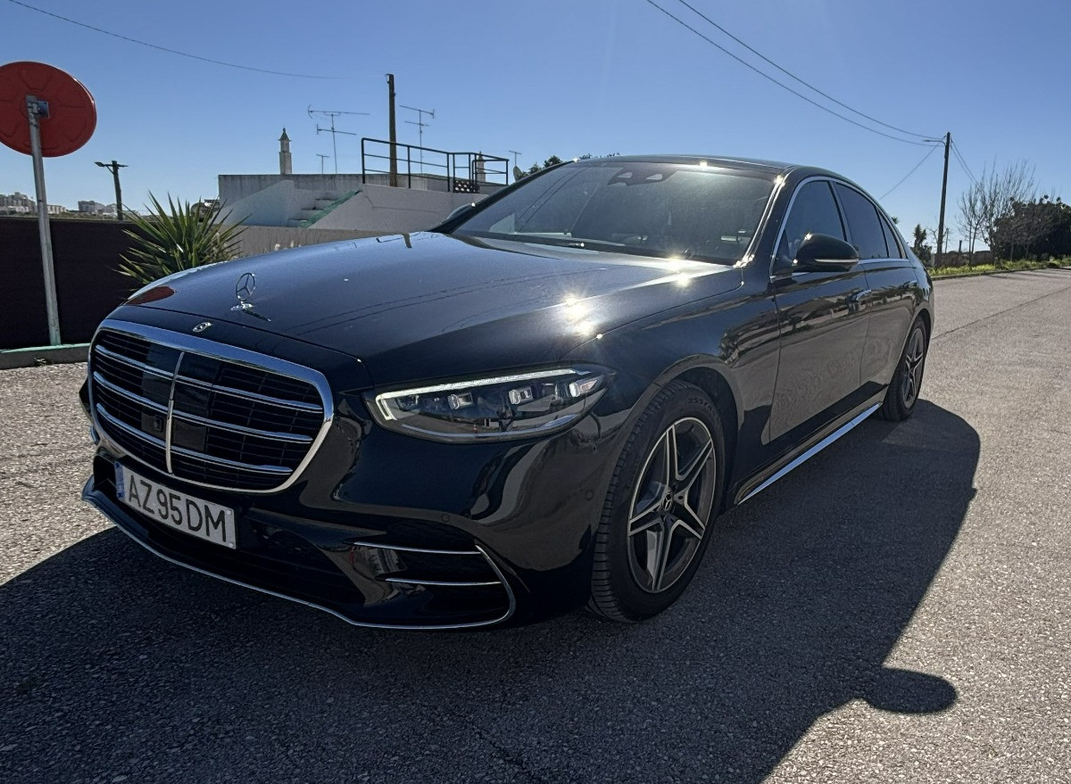 Mercedes-Benz S Class - S450e 2023