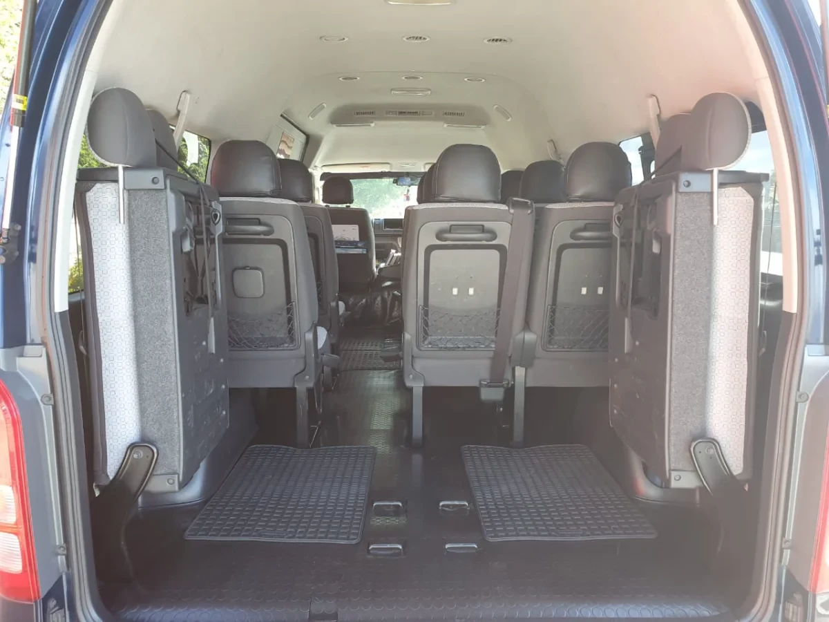Toyota Hyace 2024 - Photo 3